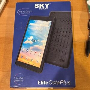 Sky Devices Elite OctaPlus Tablet with Black Case